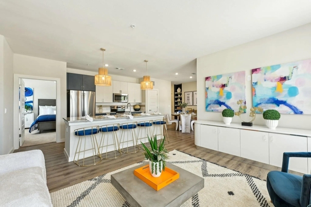 1800 Central Pine Street - Photo 1