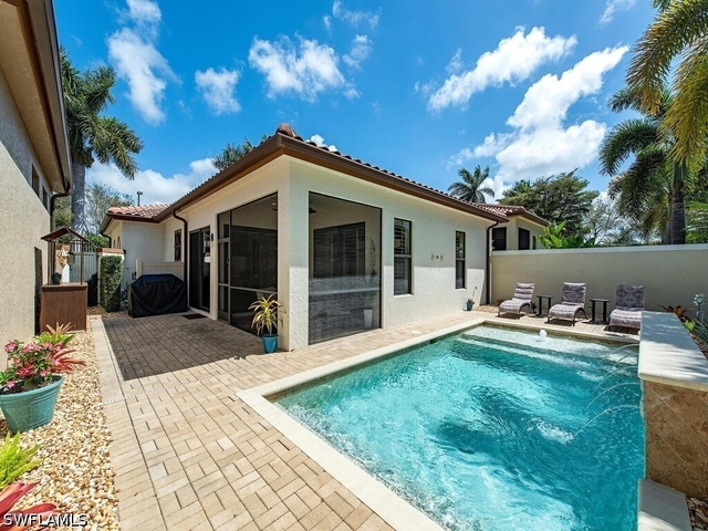 8000 Cordoba Place - Photo 1
