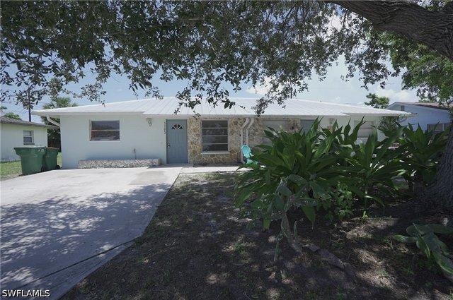 1193 S Alhambra Circle - Photo 1
