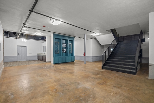 612 W Texas Avenue - Photo 1