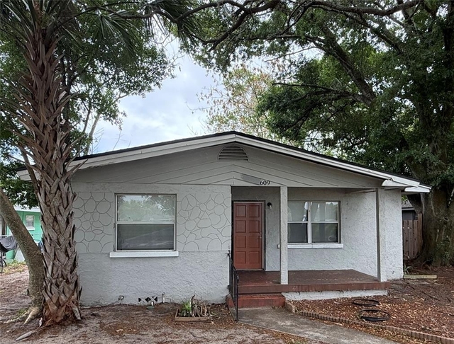 609 Washington Avenue - Photo 1