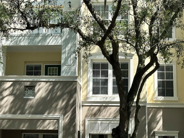 729 Celebration Avenue - Photo 1