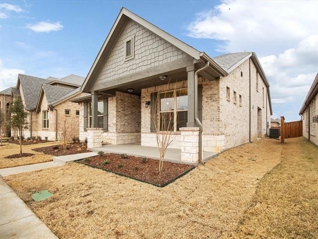 2036 Almassera Drive - Photo 1
