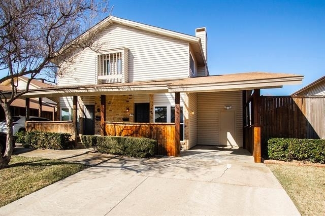 2611 Via Cordova - Photo 1