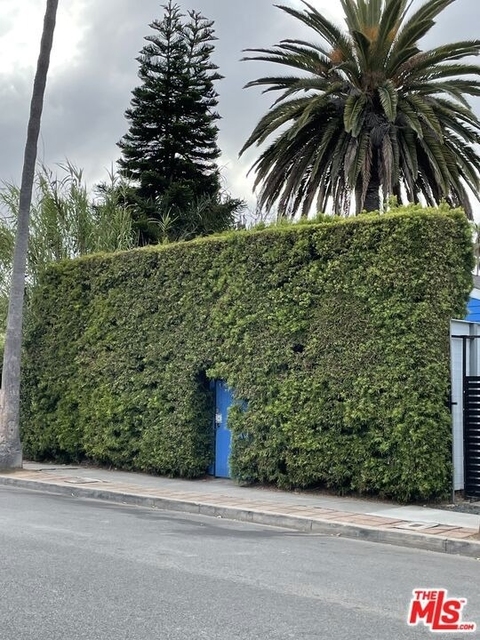 926 California Avenue - Photo 1