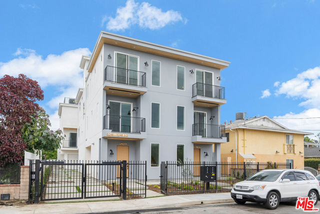 5248 Auckland Avenue - Photo 1