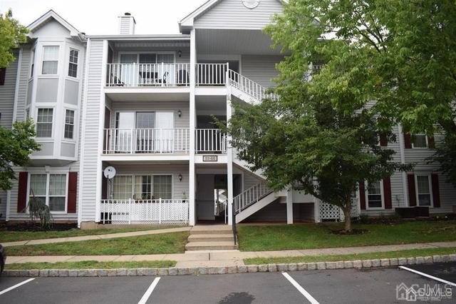 61 Brighton Way - Photo 1