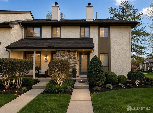 101 Hampshire Drive - Photo 1
