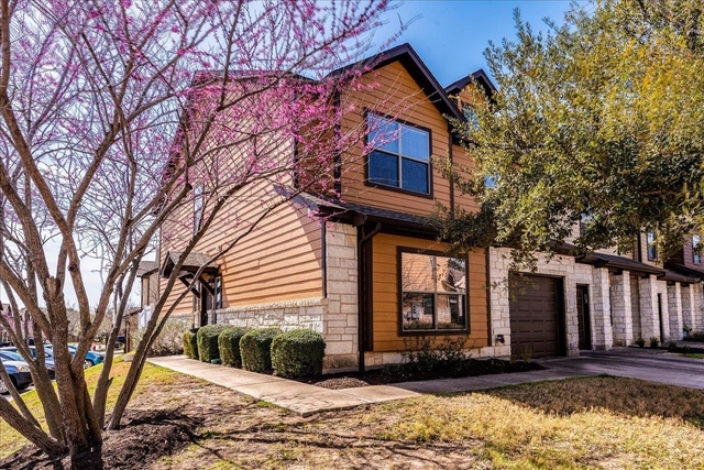 1721 Monahans Ln - Photo 1