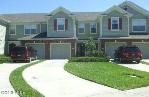 7002 Roundleaf Drive - Photo 1