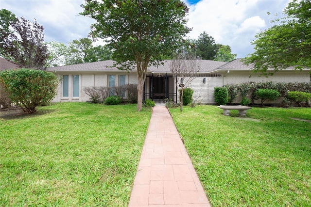 7546 Maple Tree Drive - Photo 1