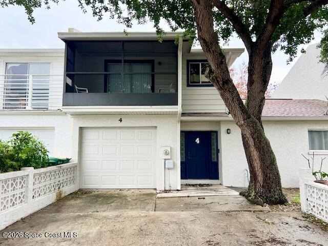 4 Colonial Drive - Photo 1