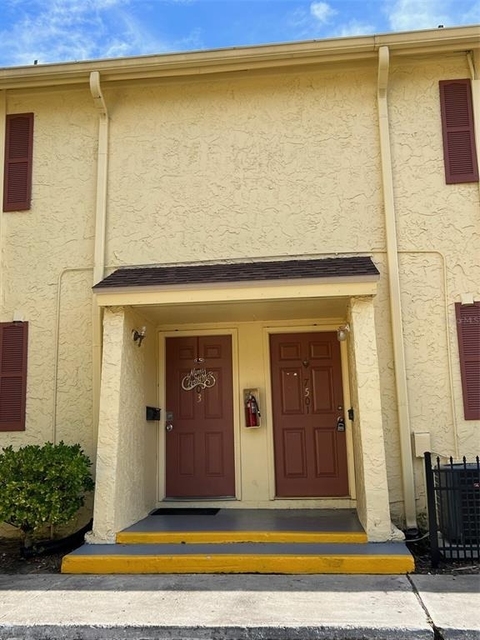 7501 Gallineta Court - Photo 1