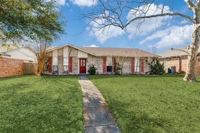 2930 Churchill Way - Photo 1