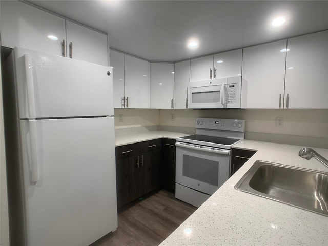18335 Nw 68 Avenue - Photo 1