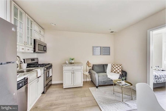 1720 H Street Ne - Photo 1