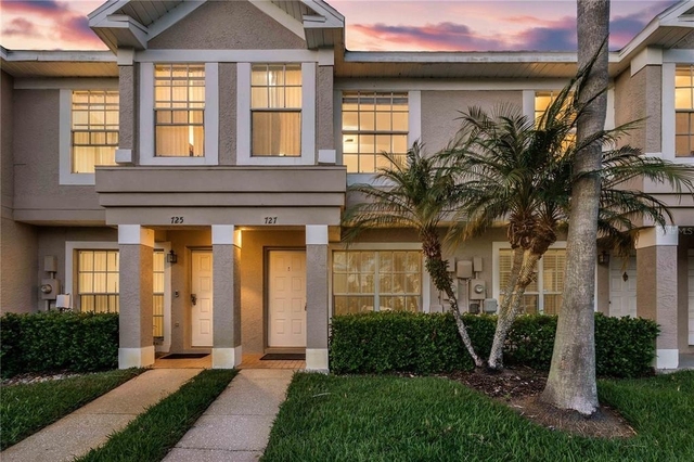 727 Kensington Lake Circle - Photo 1