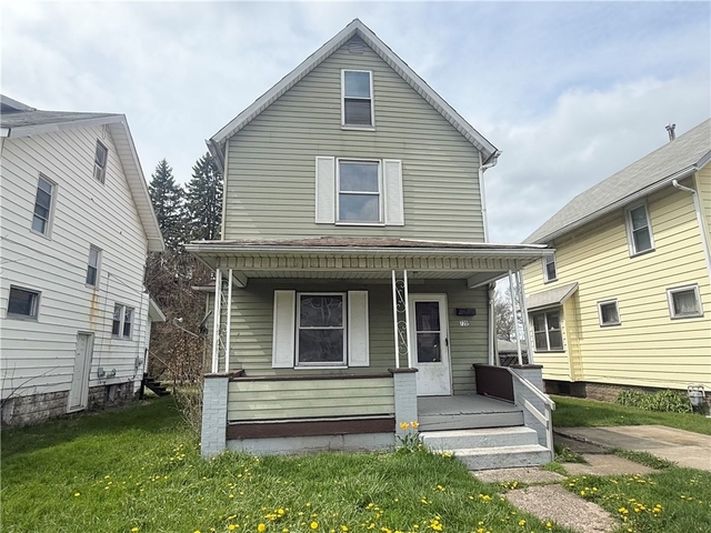 720 Baldwin Ave - Photo 1