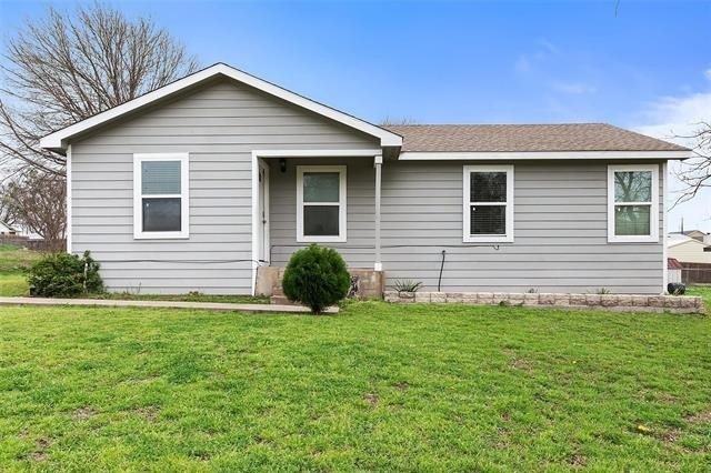 505 S 5th Street - Photo 1