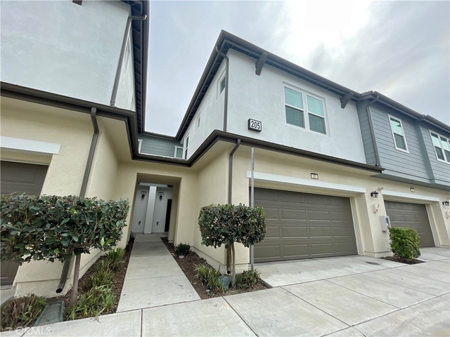 205 W Via Presido - Photo 1