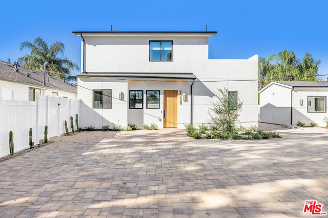 19535 Strathern Street - Photo 1