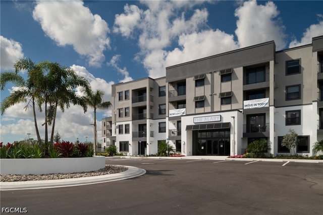 3260 Stockton Street - Photo 1