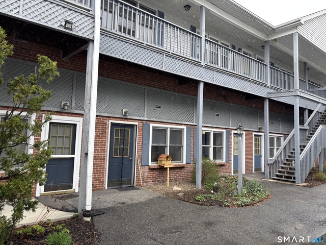 31 Railroad Street - Photo 1