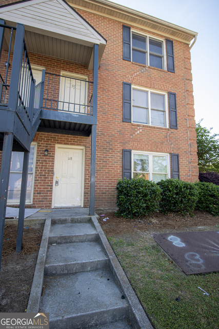 1822 Chandler Road - Photo 1