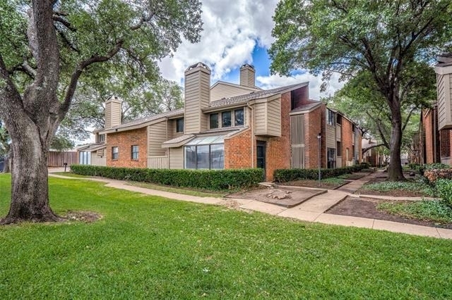 9254 Forest Lane - Photo 1