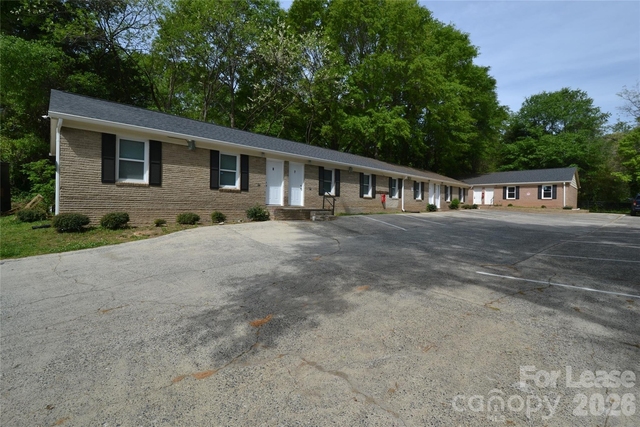 1212 Essex Avenue - Photo 1
