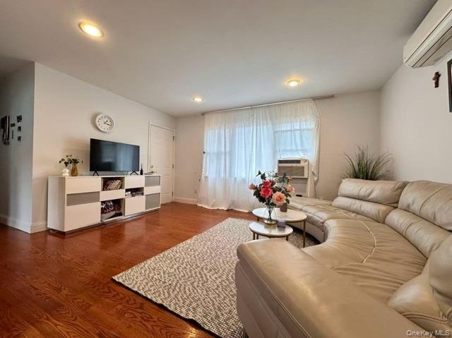 133 Railroad Avenue - Photo 1