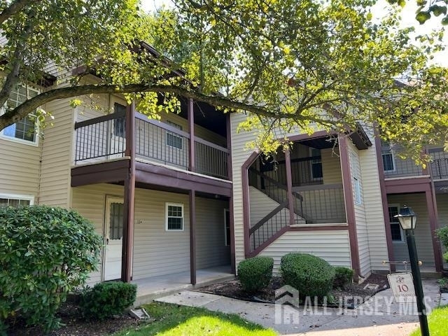 10-b Benjamin Franklin Drive - Photo 1