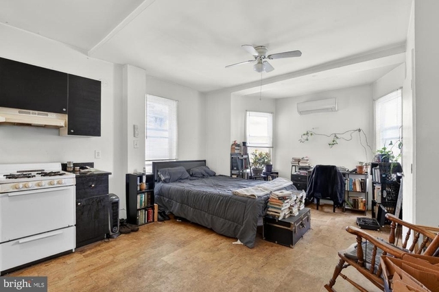 129 W Susquehanna Avenue - Photo 1
