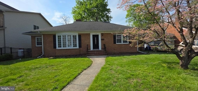 1319 The Terrace - Photo 1