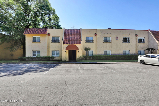 3918 La Mirada Drive - Photo 1