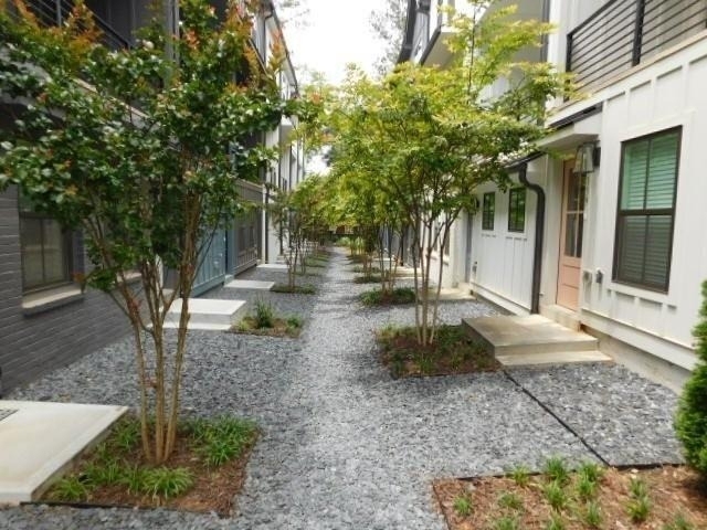 139 Pacer Place - Photo 1