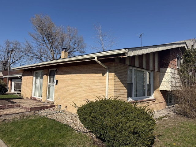 14941 Evans Avenue - Photo 1