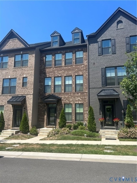 14352 Colonyhouse Boulevard - Photo 1