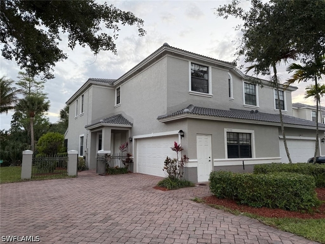 15122 Summit Place Circle - Photo 1