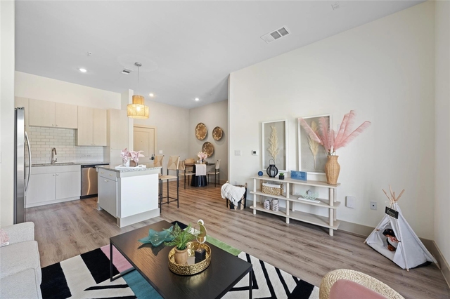 18210 Park Row - Photo 1