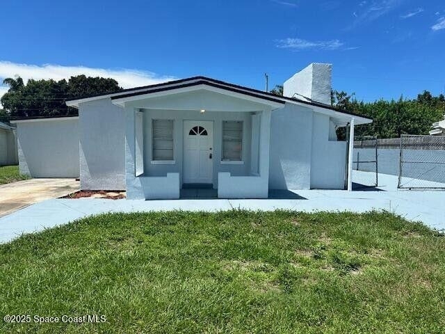 342 Crown Boulevard - Photo 1
