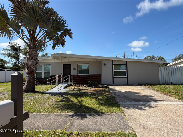 583 Gardenia Circle - Photo 1