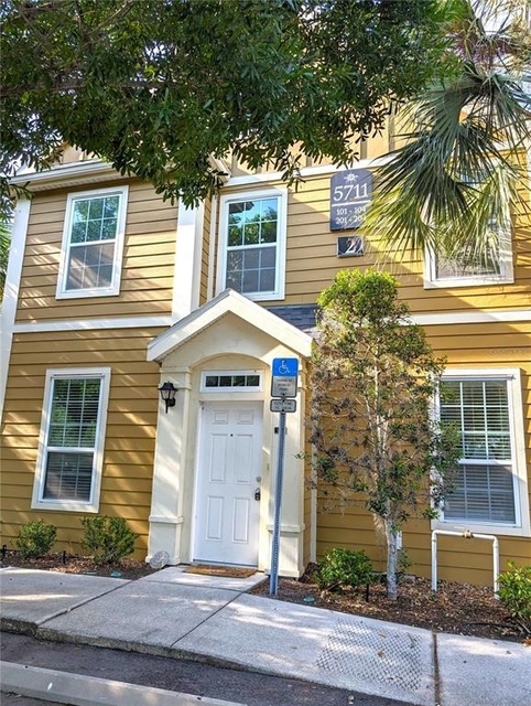 5711 Soldier Circle - Photo 1