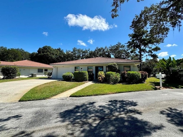 5033 Vivienda Way - Photo 1