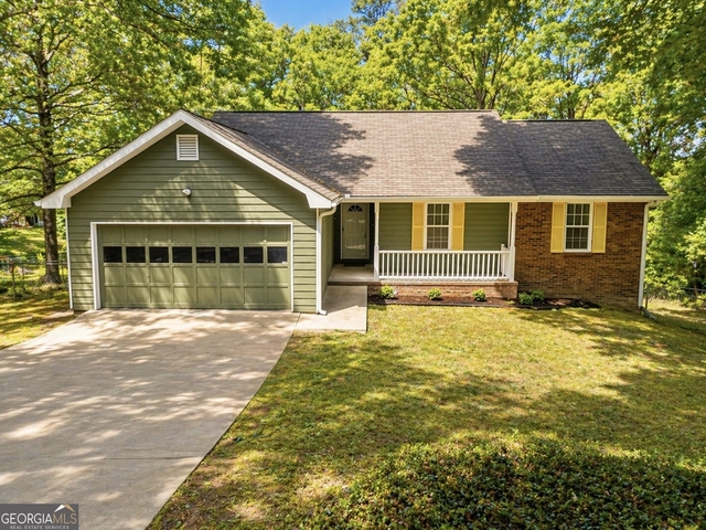 217 Briarpatch Court - Photo 1