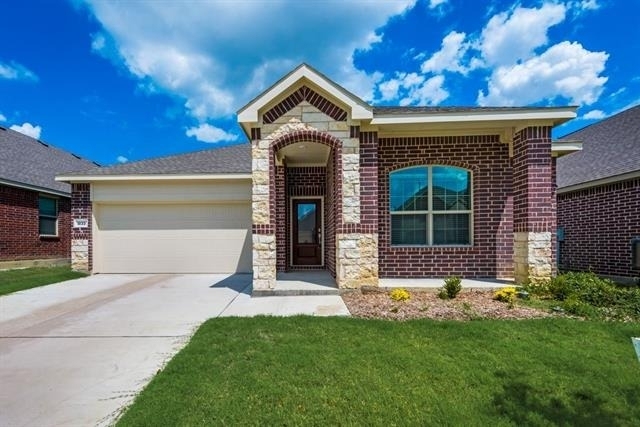 1833 Lake Grove Drive - Photo 1