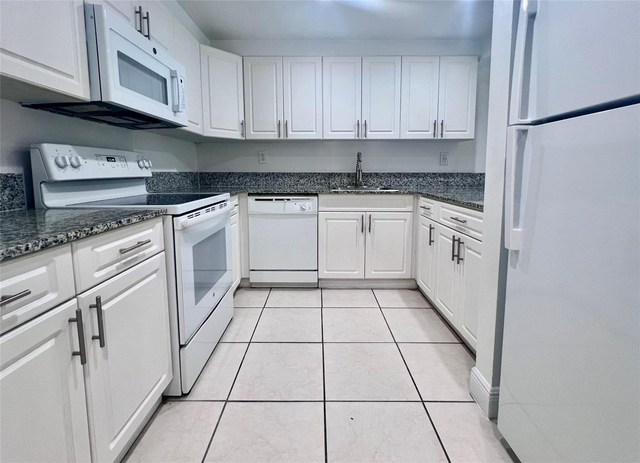 17350 Nw 68th Avenue - Photo 1