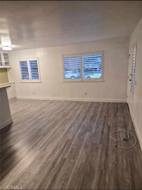 1301 W 8th - Photo 1