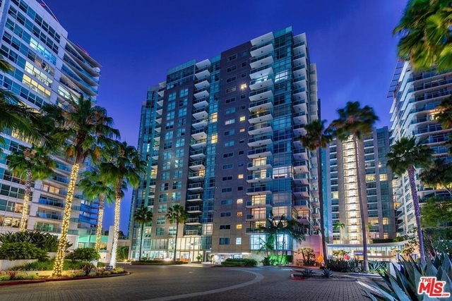 13650 Marina Pointe Drive - Photo 1