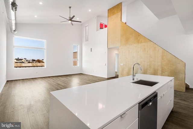 1229 Front St - Photo 1
